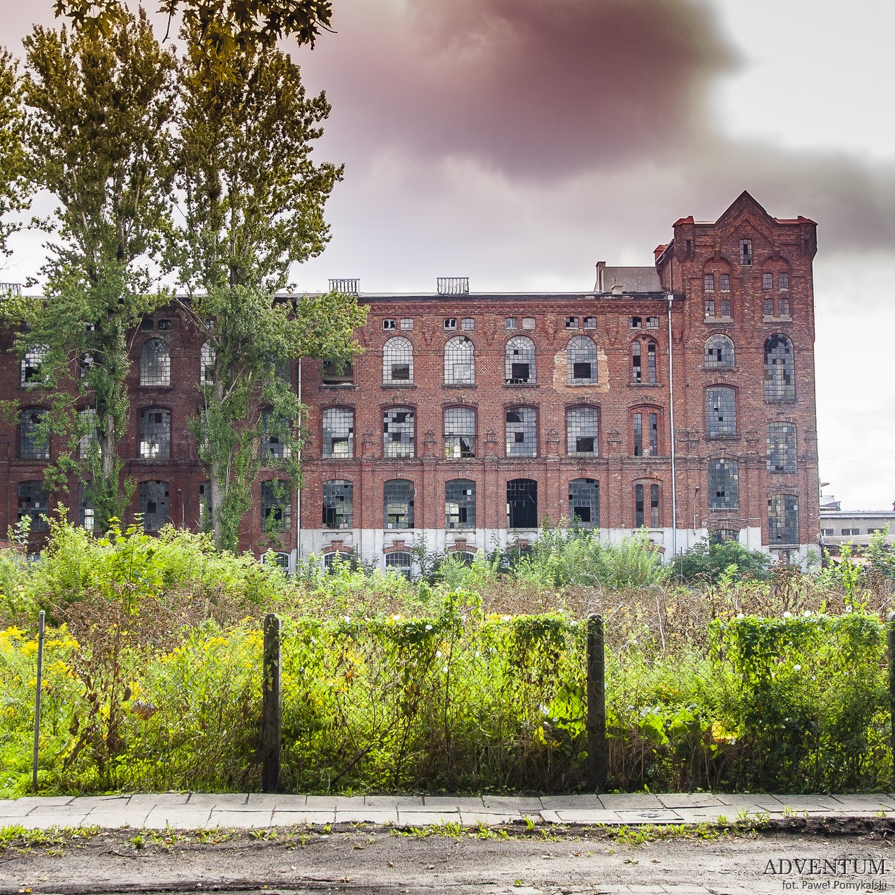 Łódź Łódzkie Piotrkowska Atrakcje Zabytki Manufaktura Lofty Księży Młyn