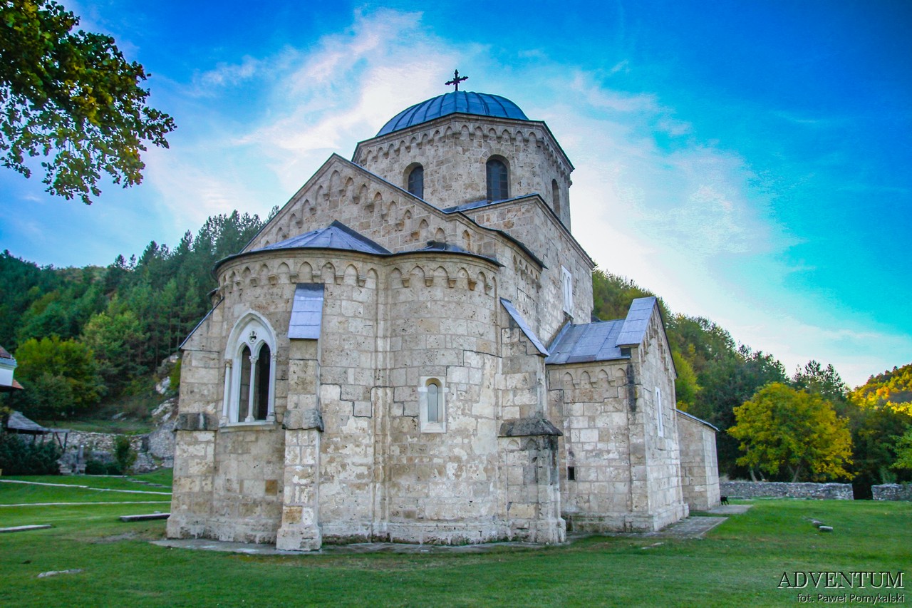 serbia atrakcje religia kierunki podróży monastyr gradac