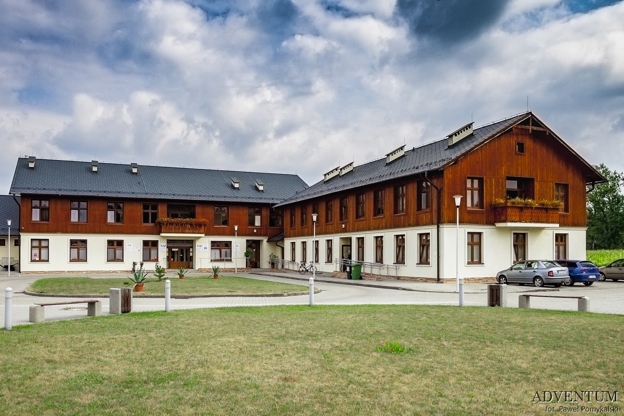 Mysłakowice Pałac Atrakcje Zwiedzanie Kościół Noclegi Dolny Śląsk