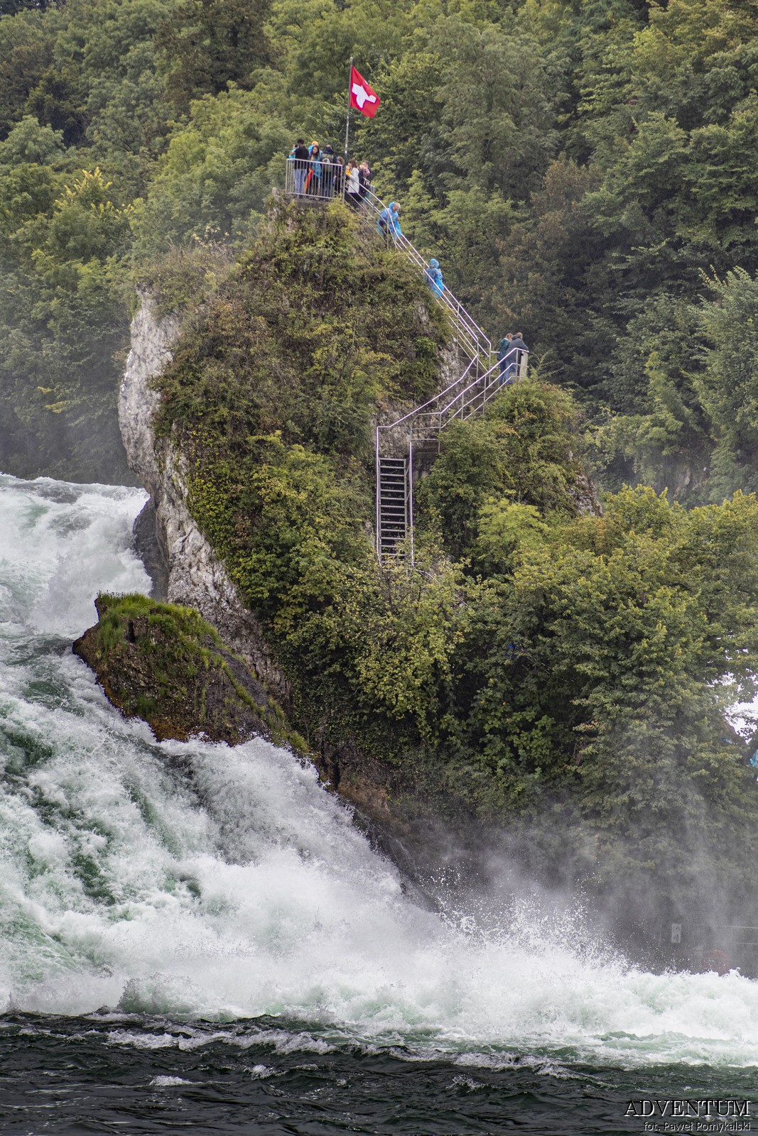 Wodospad najwyższy w europie szwjacaria Ren na renie rheinfall schaffhausen wycieczka