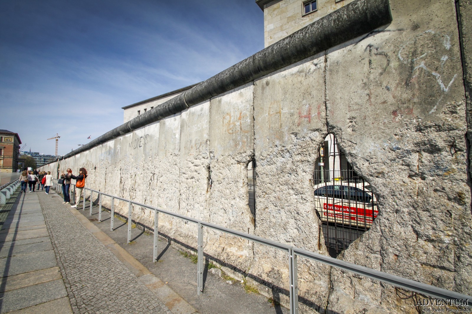 Mur Berliński, Berlin, Niemcy, Ciekawostki, Dlaczego powstał, co miał na celu