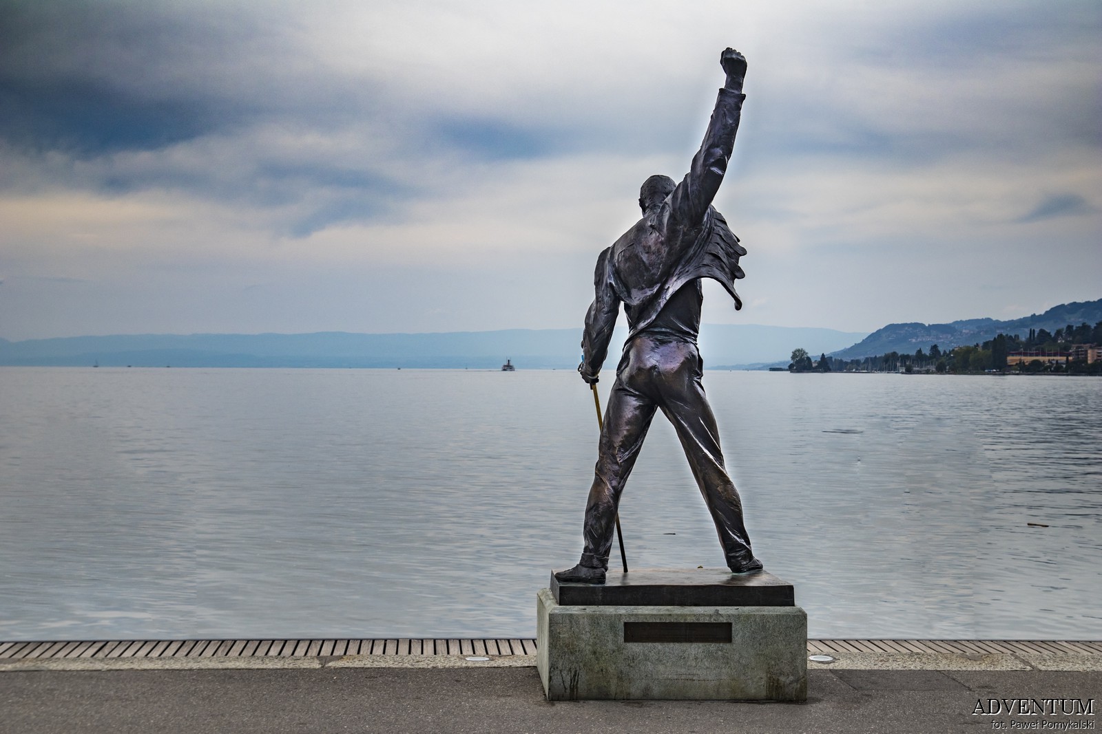 Queen Montreux Szwajcaria Freddie Mercury Studio Experience Jezioro Genewskie Freddie Mercury Pomnik