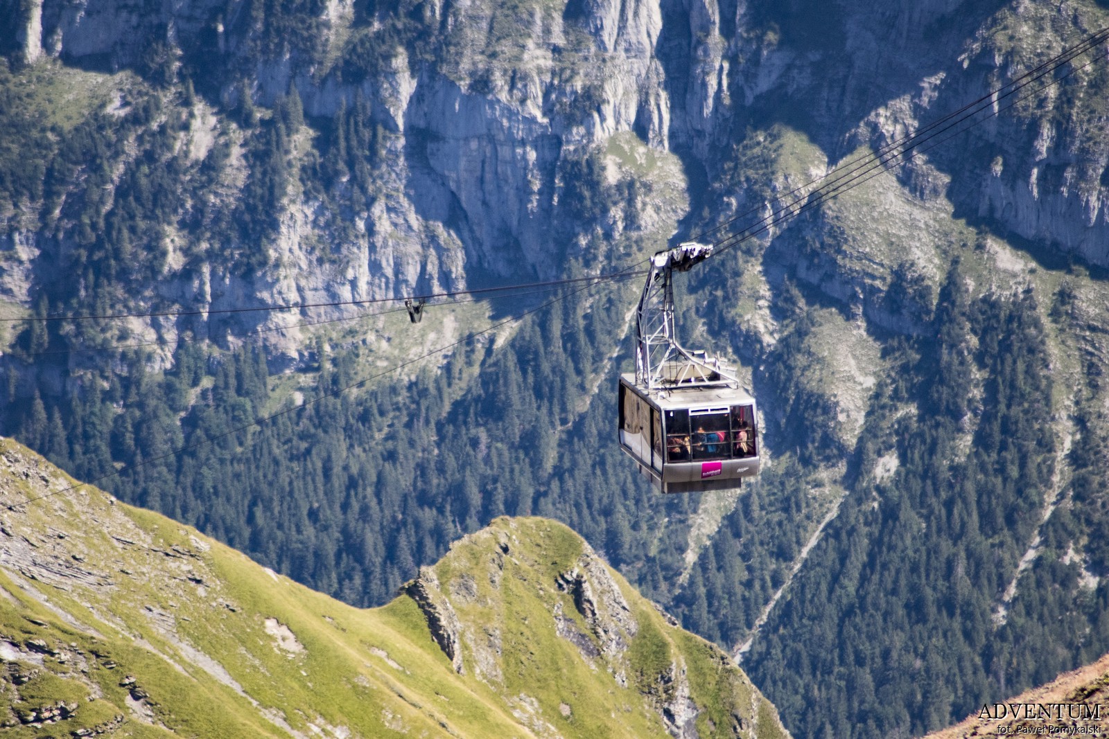 Schilthorn góry Szwajcaria Alpy Kolejka Linowa James Bond 007 Bilety Ceny parking