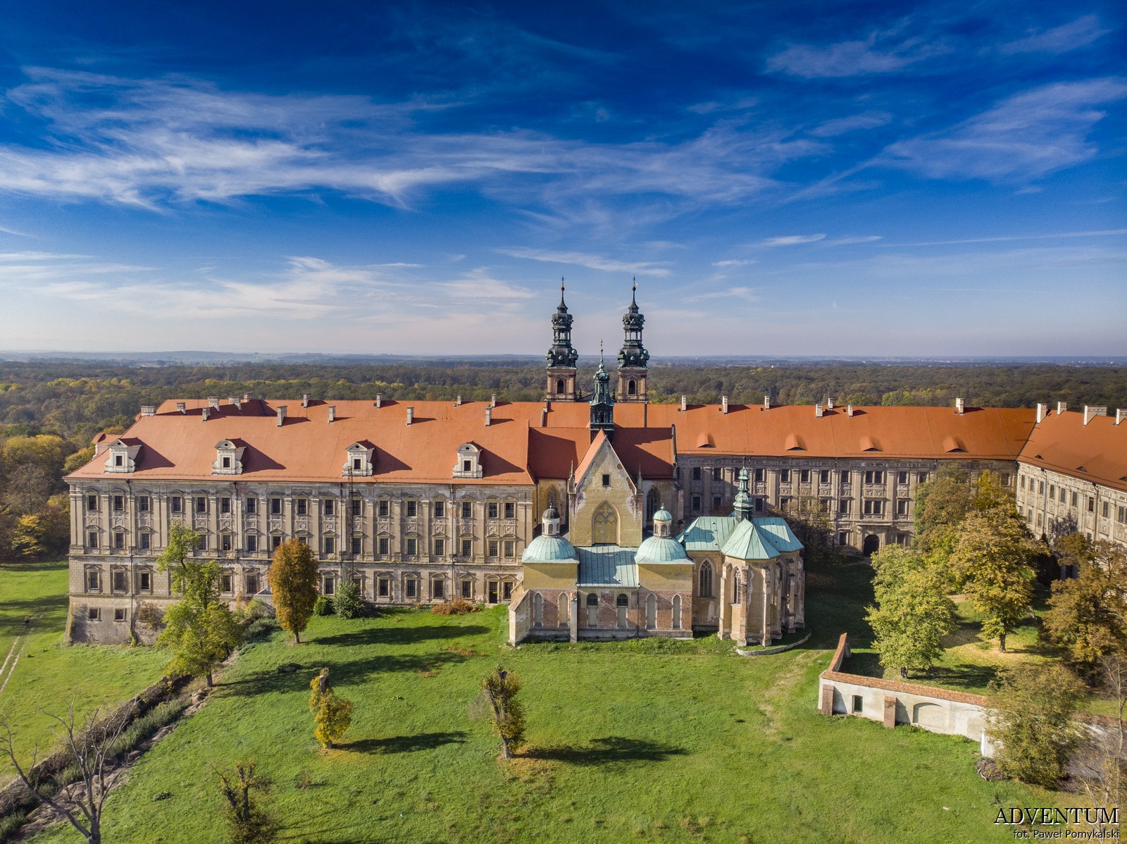 Lubiąż Klasztor Zwiedzanie Kościół Imprezy Atrakcje Dolny śląsk Solnośląskie pomysł wycieczka