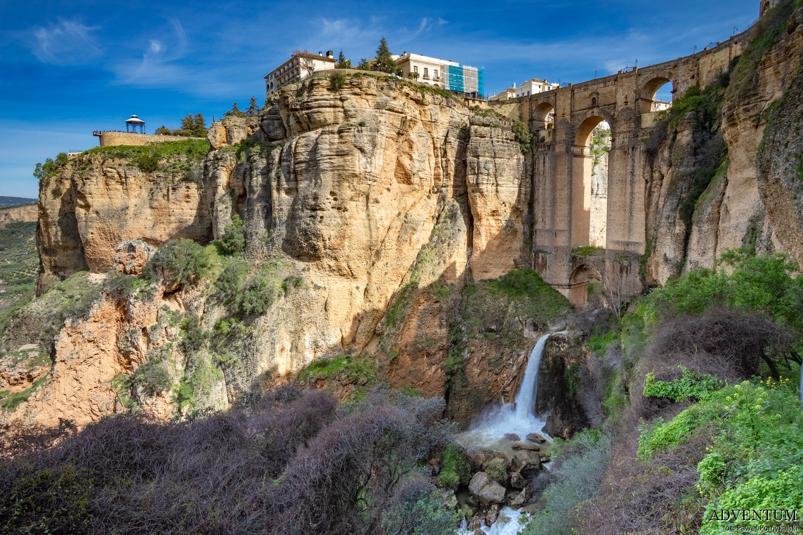 Ronda, Andaluzja, co zobaczyć w Andaluzji, atrakcje Andaluzji, Hiszpania, architektura, zabytek, co zobaczyć w Andaluzji, atrakcje Andaluzji, widok, miasto, most, zabytek, atrakcja
