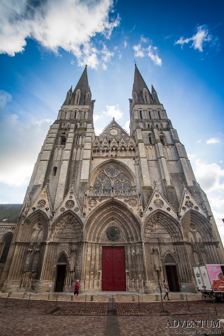 Katedra Notre-Dame w Bayeux.